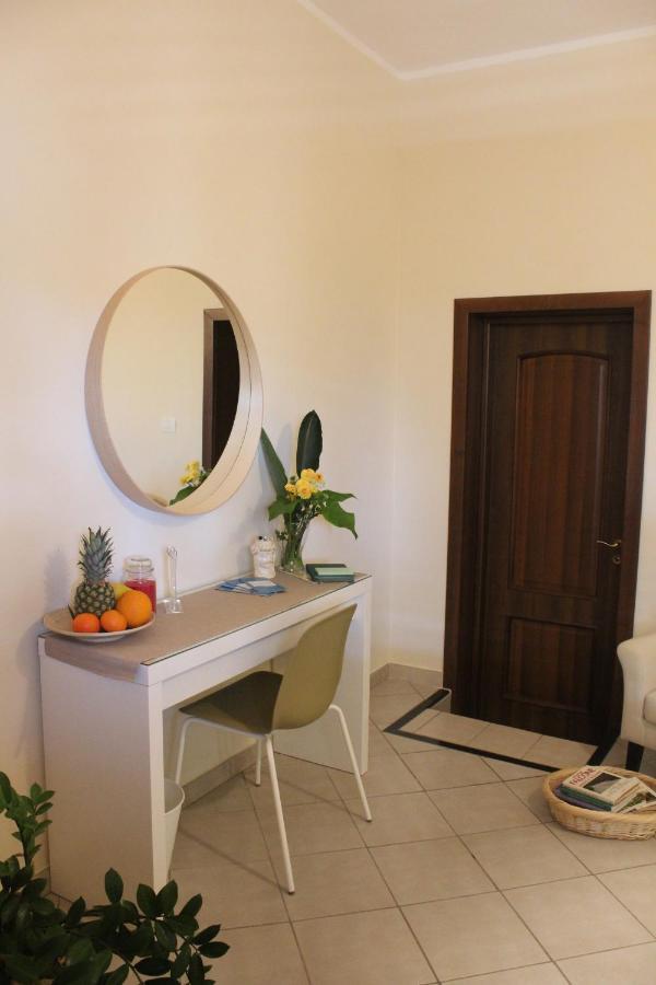 Villa La Melagrana à Arenella  Extérieur photo